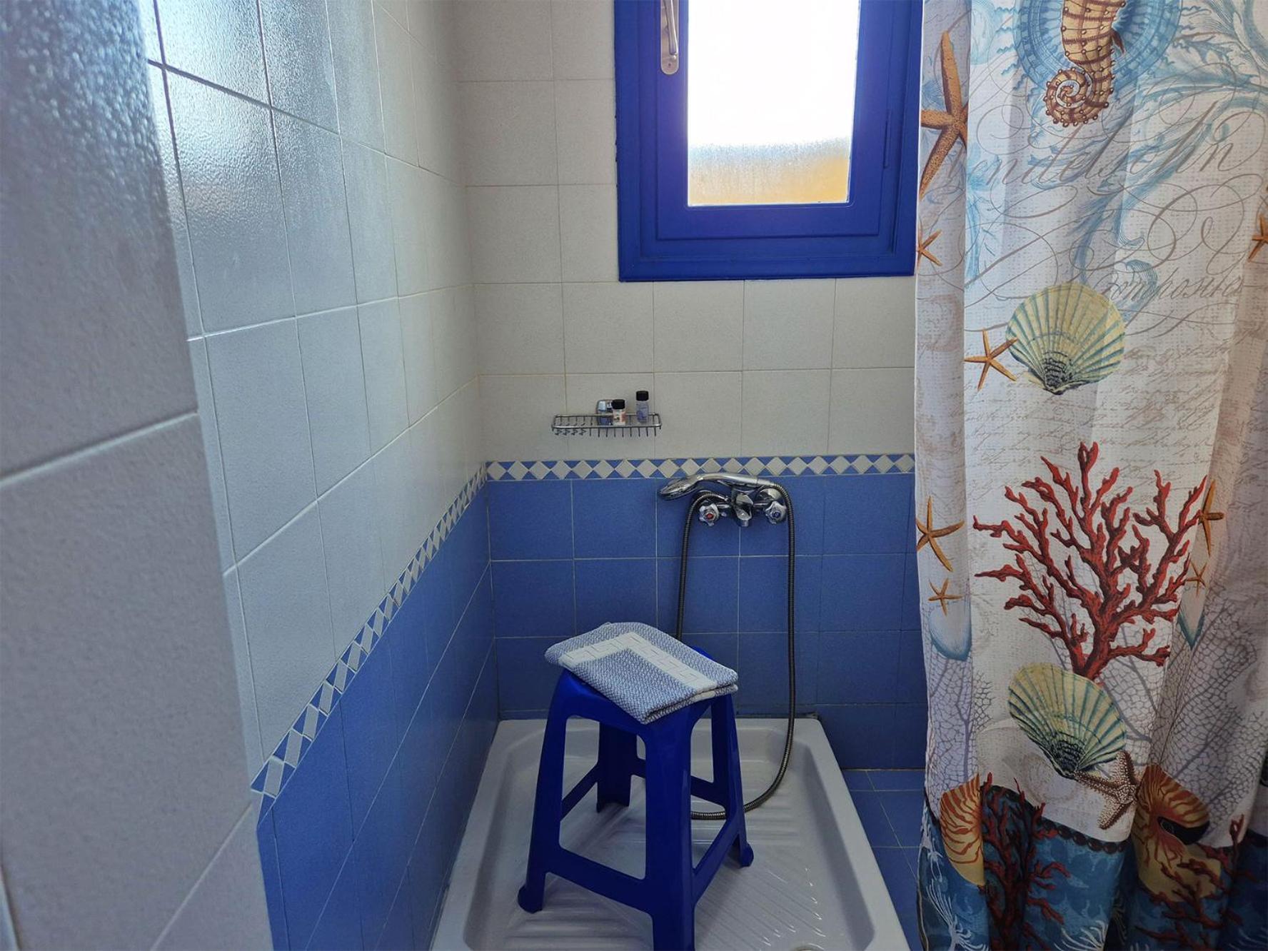 Villa Dolphin Azolimnos Bilik gambar